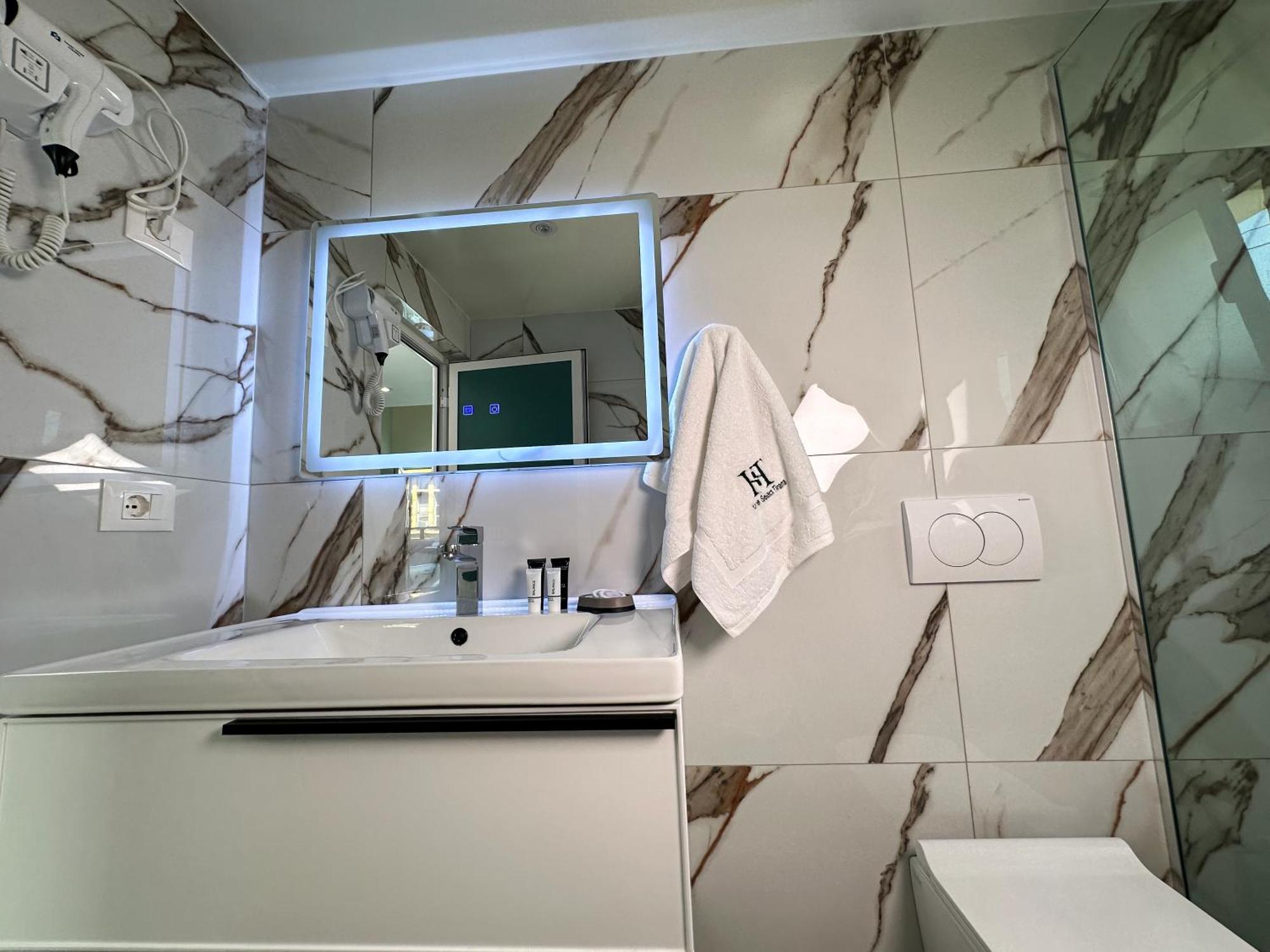 Home Select Tirana 2 Phòng bức ảnh