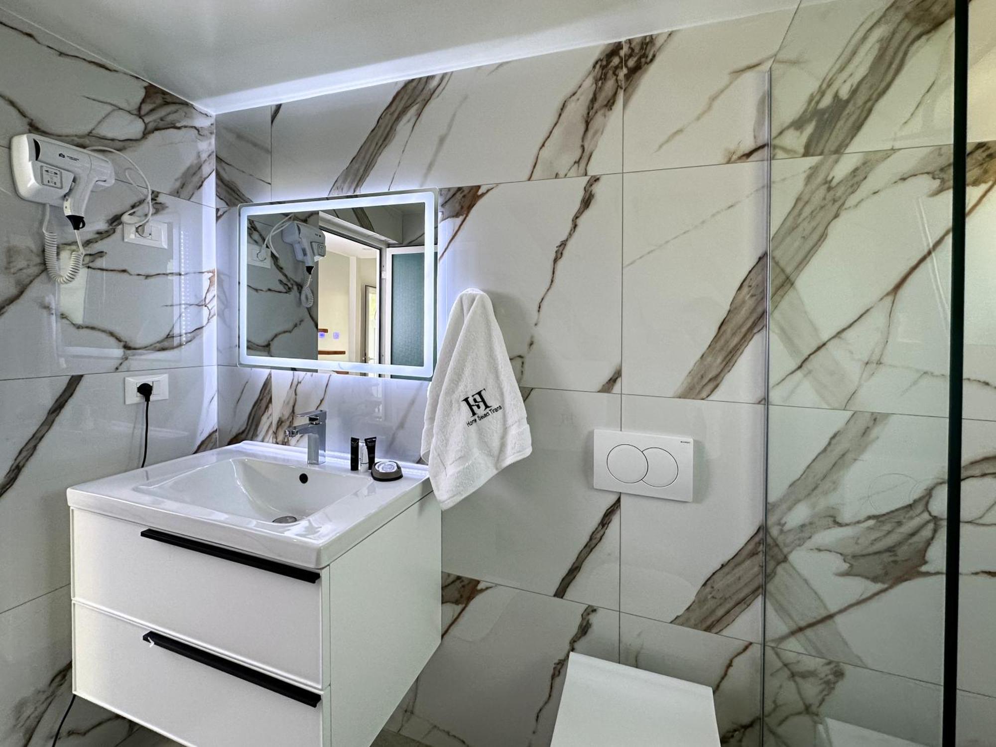 Home Select Tirana 2 Ngoại thất bức ảnh