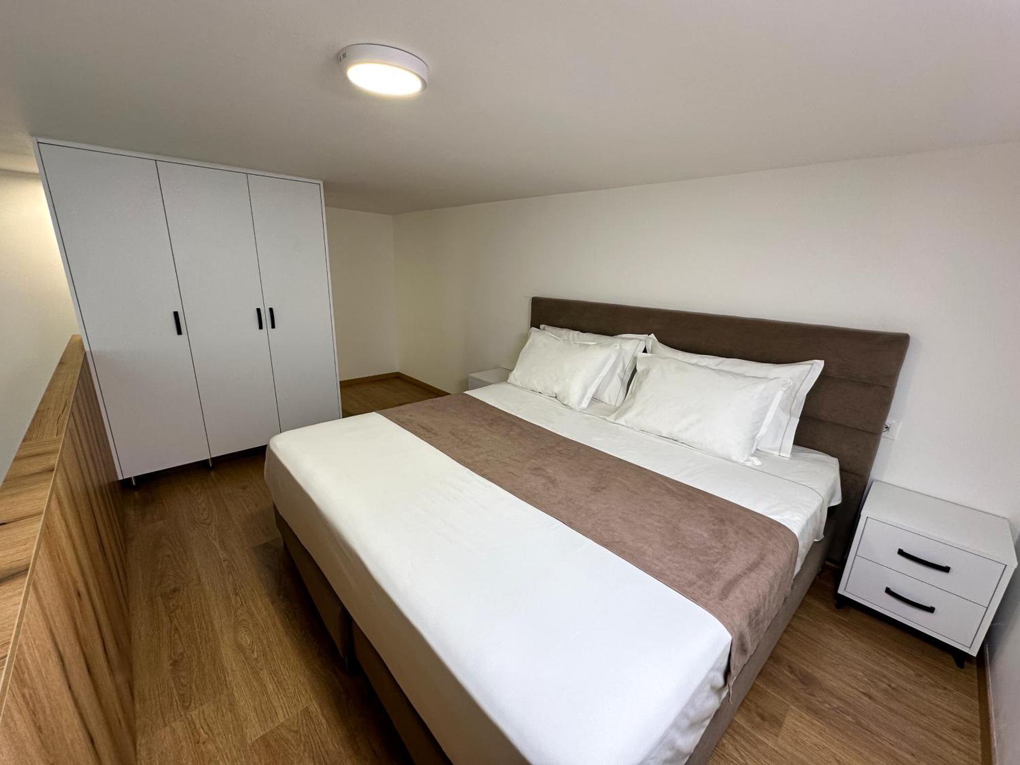 Home Select Tirana 2 Ngoại thất bức ảnh